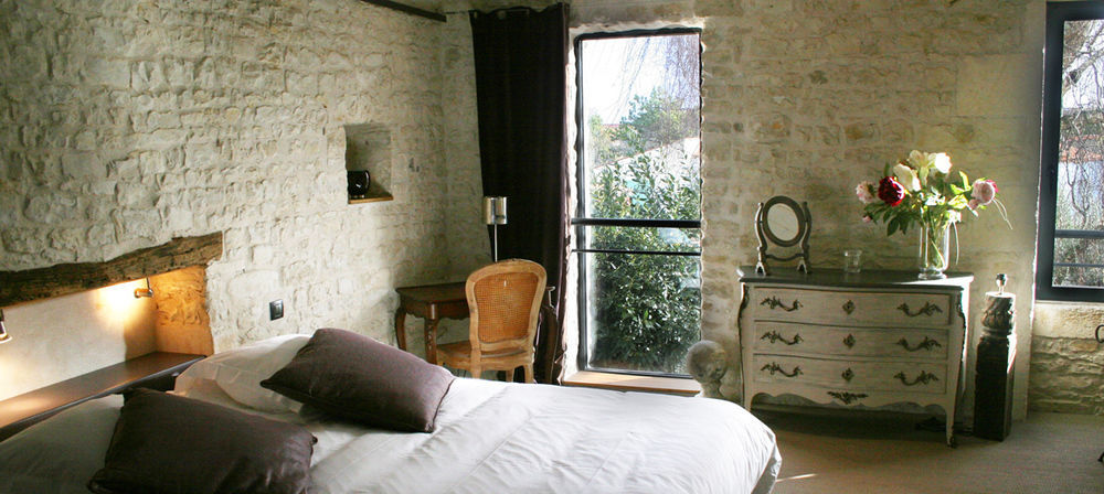 Un Banc Au Soleil Bed & Breakfast Marsilly  Dış mekan fotoğraf