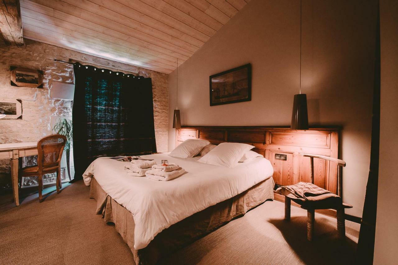 Un Banc Au Soleil Bed & Breakfast Marsilly  Dış mekan fotoğraf